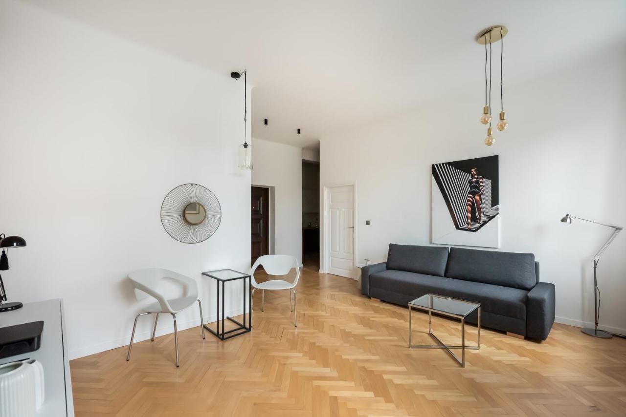 Old Town Basilisk Apartment Варшава Екстер'єр фото